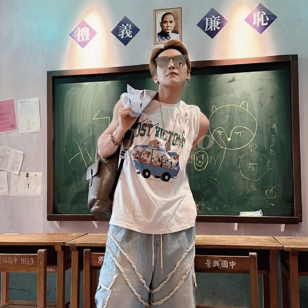 【MISTO SHOP】自訂款 男裝 卡通旅行TEE｜女生穿也好看